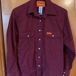 Ladies Wrangler FR shirt Small